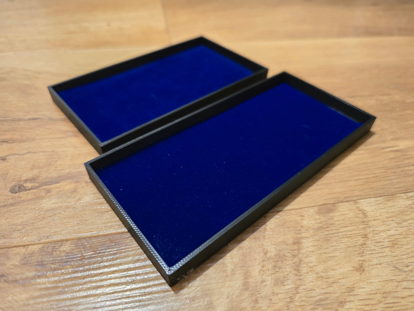Small rectangular felted trays (2 different sizes)
