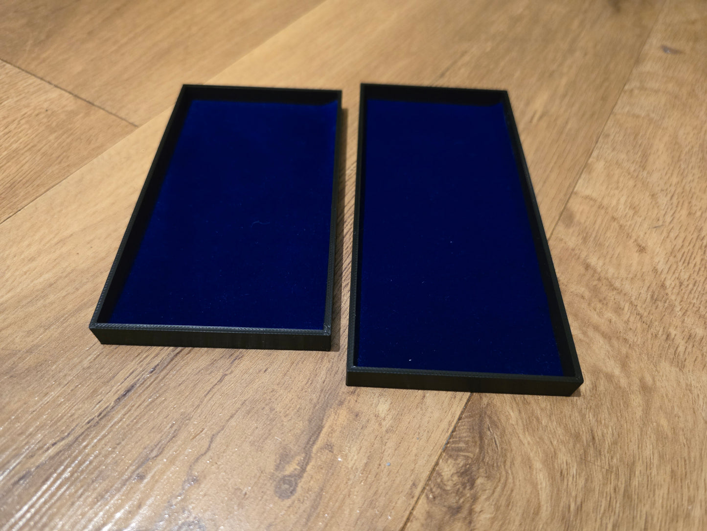 Small rectangular felted trays (2 different sizes)