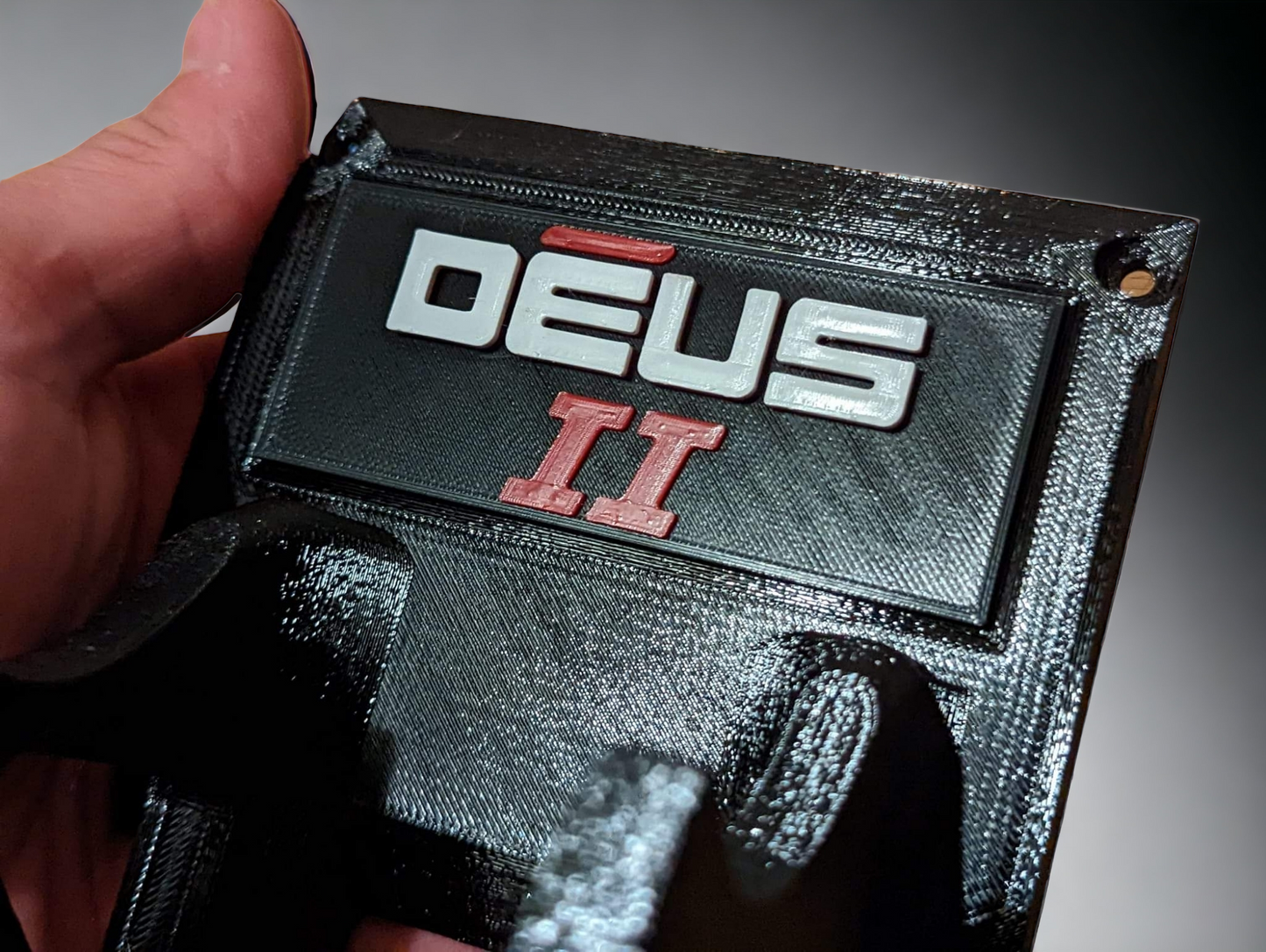 Deus II Detector Hanger