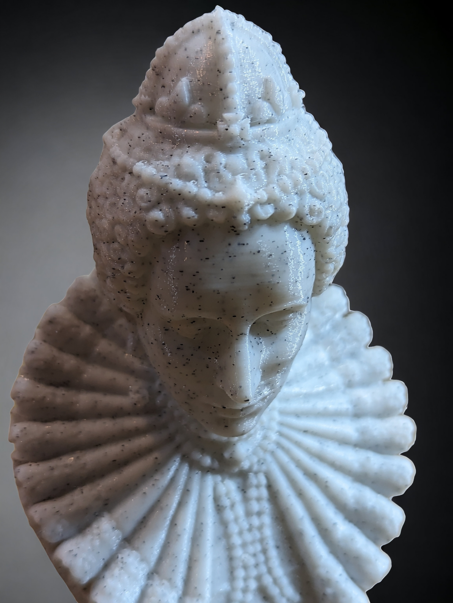 Queen Elizabeth I Bust (15cm)