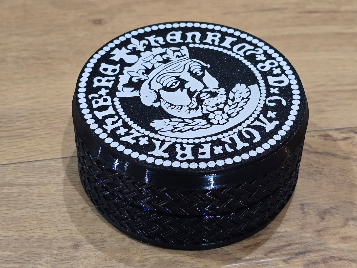 "Logo" Reliquary Detecting Tubs