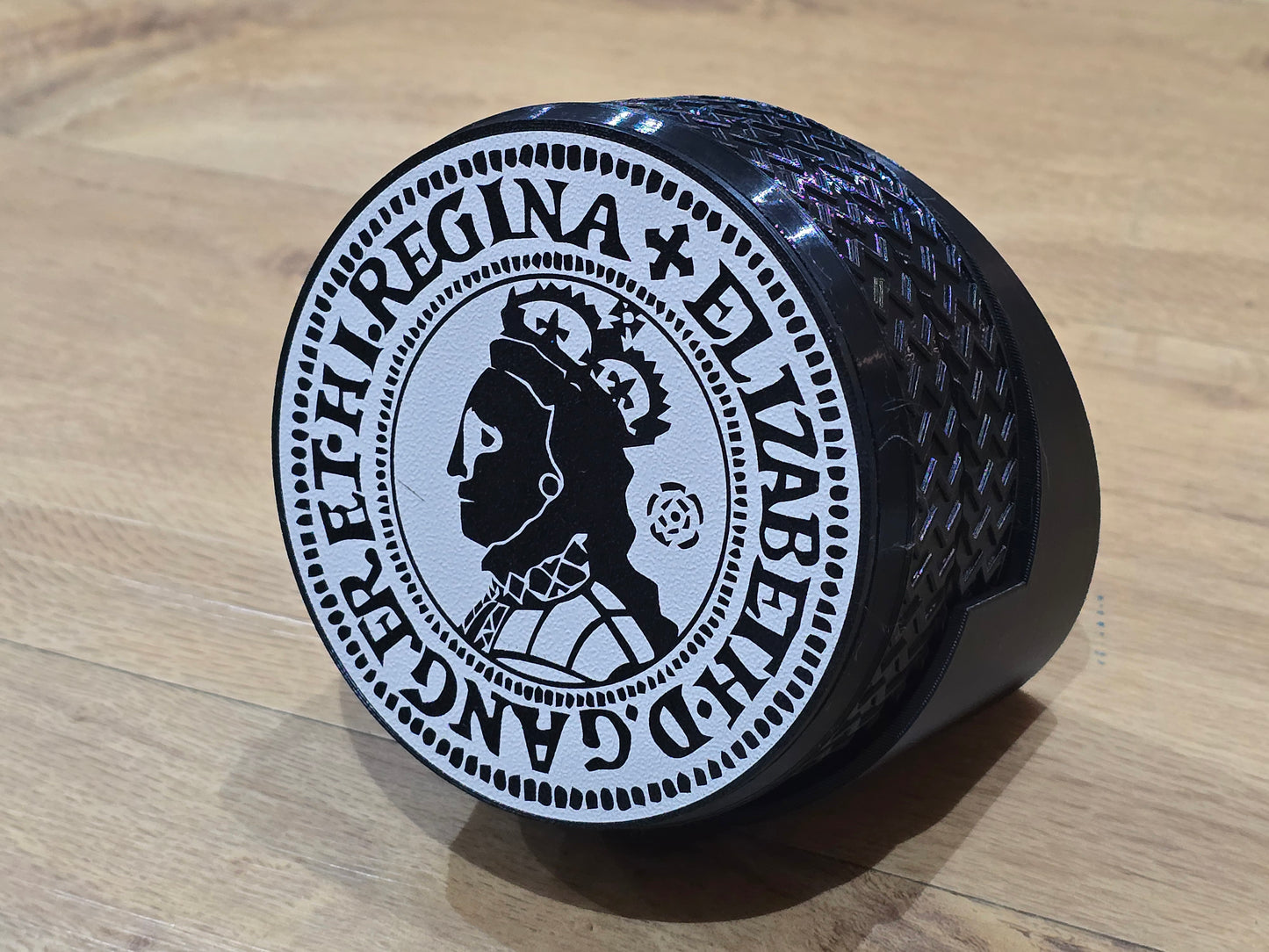 "Logo" Reliquary Detecting Tubs