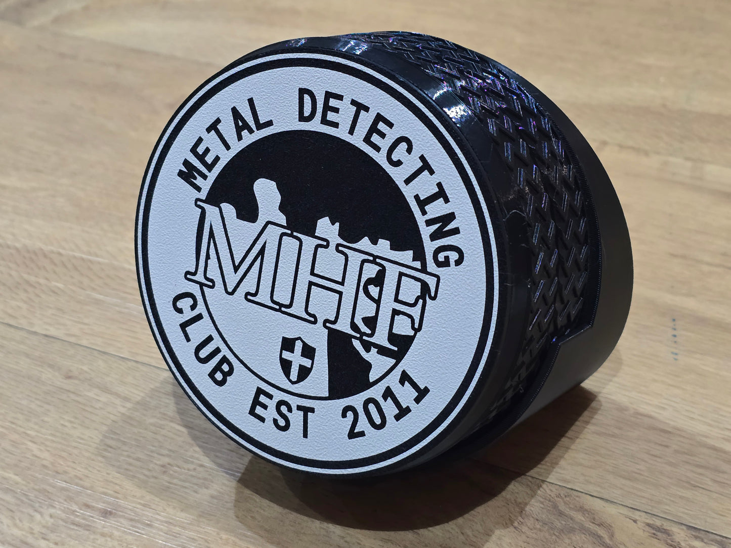 "Logo" Reliquary Detecting Tubs