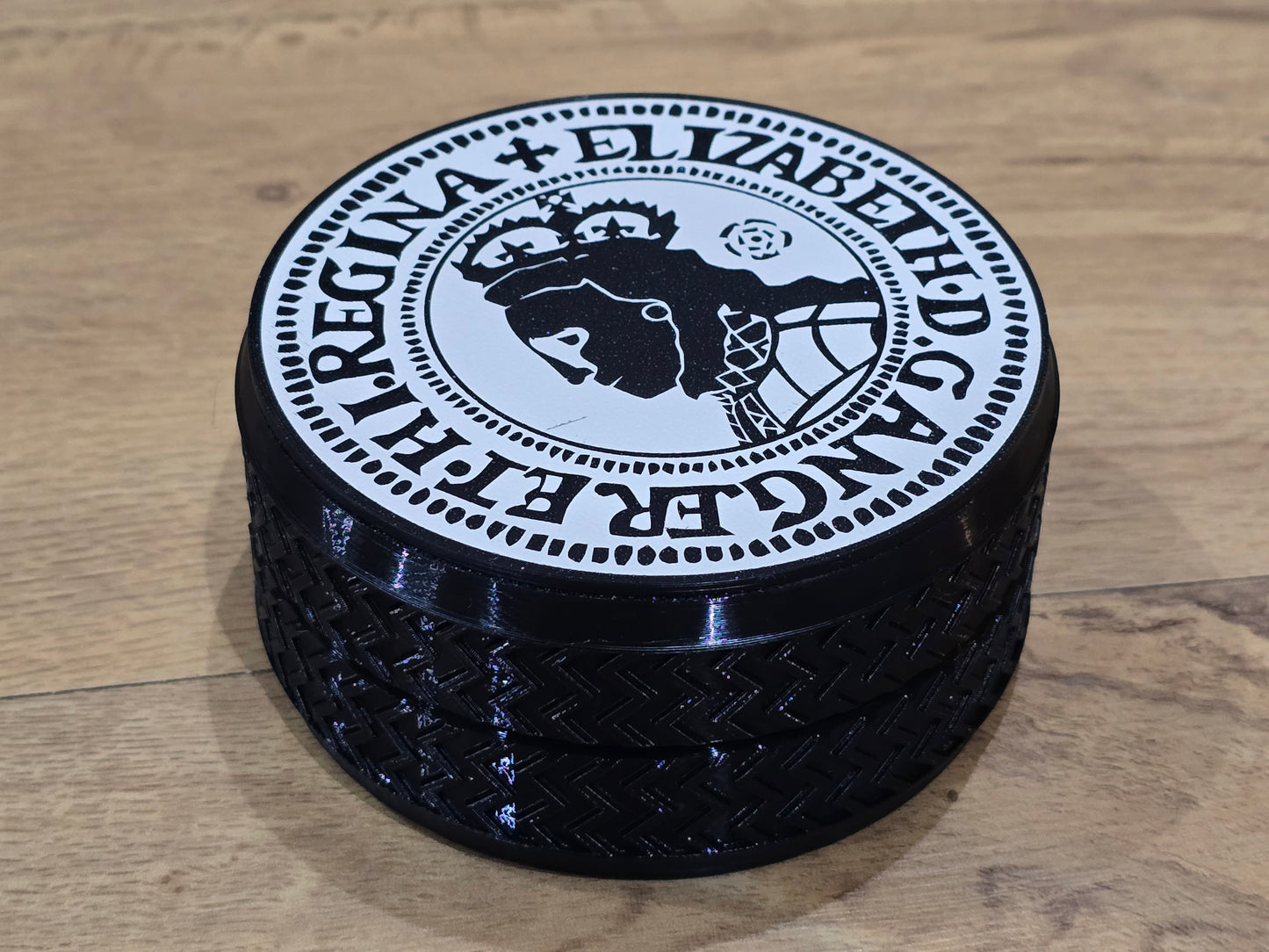 "Logo" Reliquary Detecting Tubs