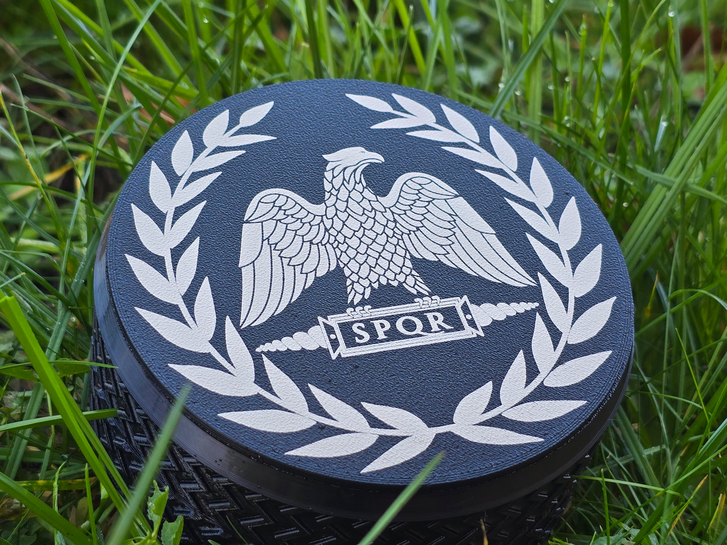 "Logo" Reliquary Detecting Tubs